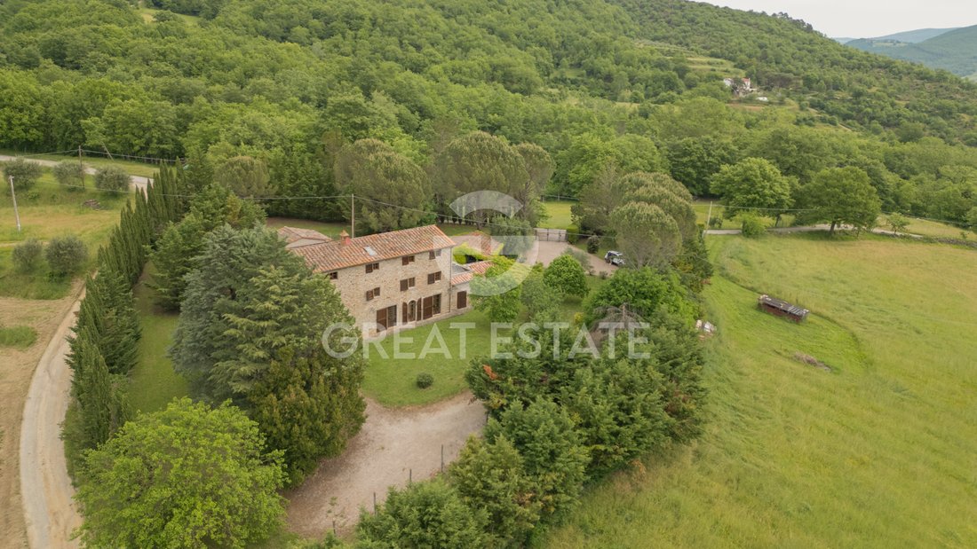 Estate in Center, Cortona, Tuscany 3 - 14332937