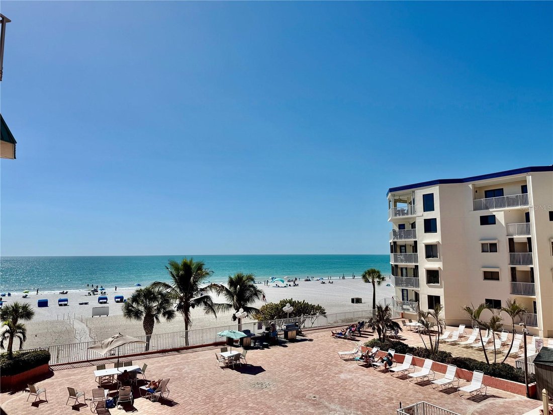 Condo in Indian Shores, Florida, United States 1 - 17415976