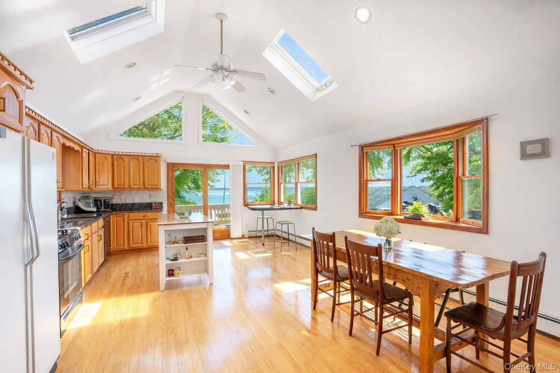 House in New Suffolk, New York, United States 1 - 17408319