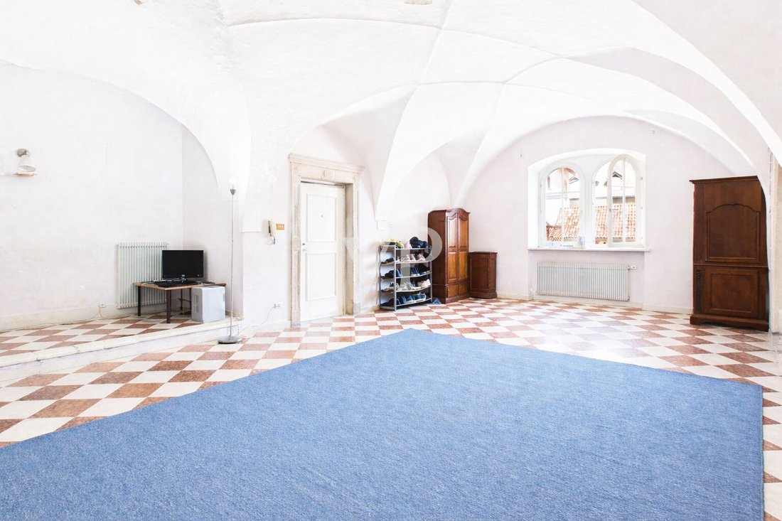 Apartment in Appiano Sulla Strada del Vino / Eppan an der Weinstraße, Trentino – Alto Adige/Südtirol, Italy 4 - 17410635