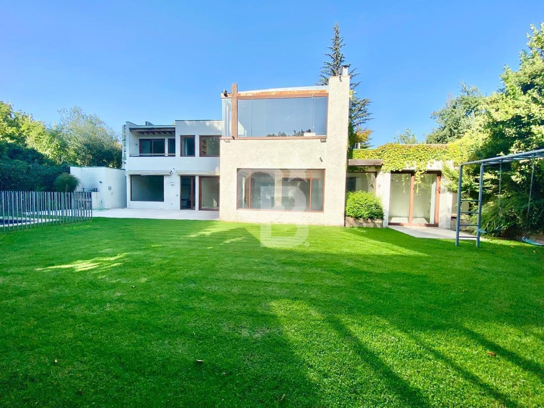 House in Lo Barnechea, Santiago Metropolitan Region, Chile 2 - 17420893