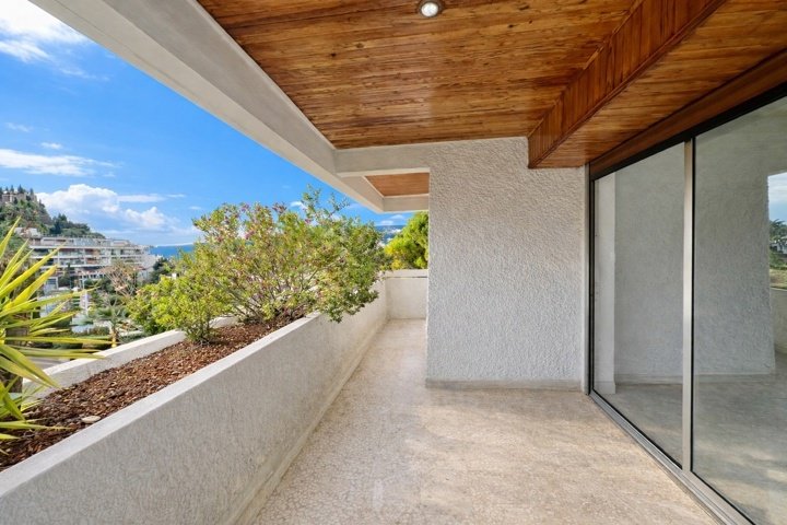 Apartment in Peripherie, Cassis, France 1 - 16705456