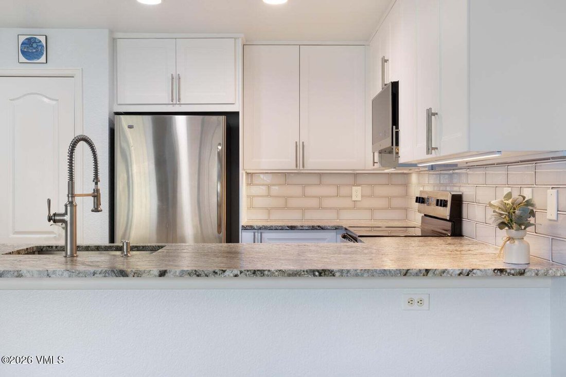 Condo in Avon, Colorado, United States 5 - 17418690