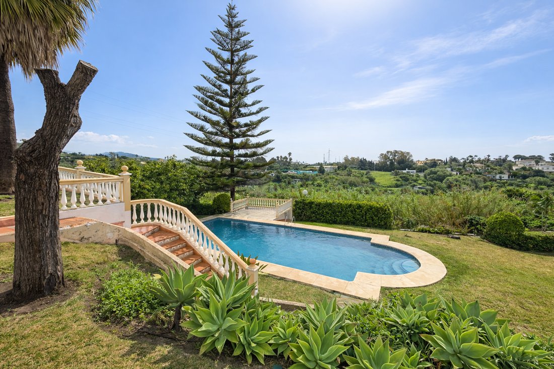 Villa in Estepona, Andalusia, Spain 2 - 17421718