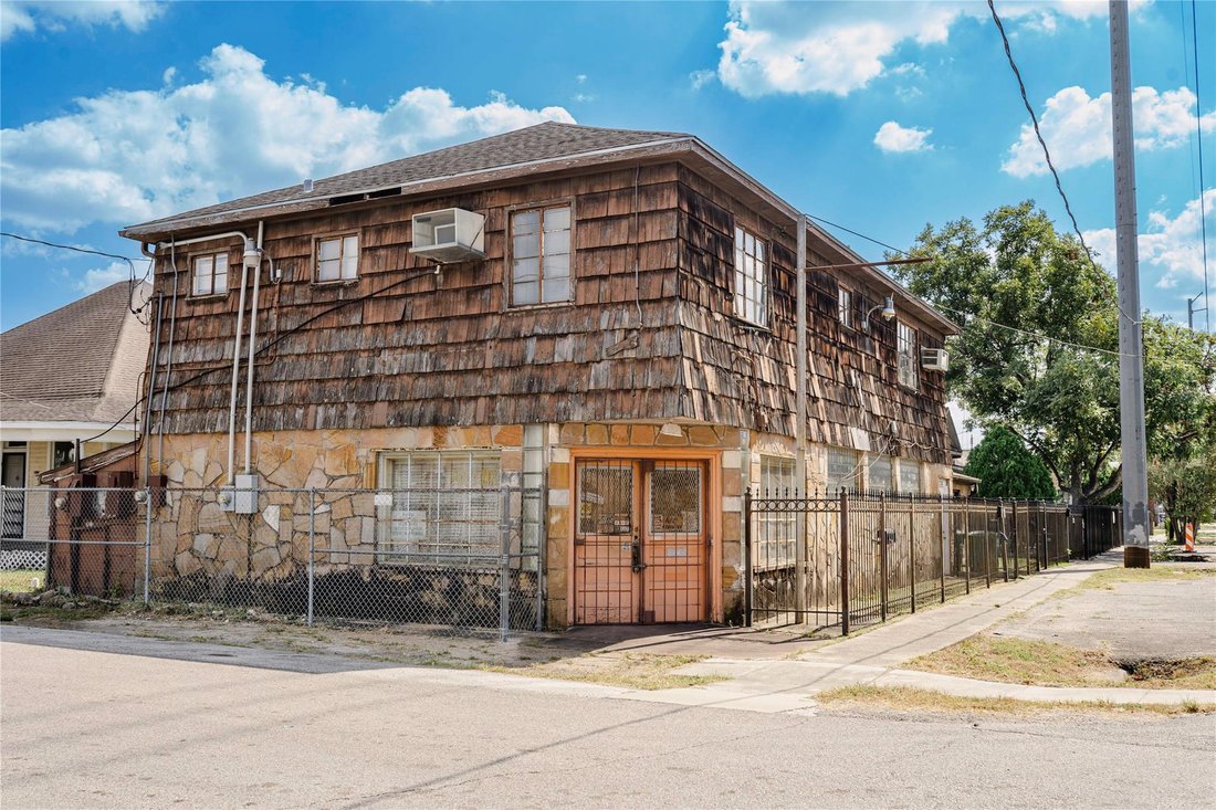 Houston, Texas, United States 1 - 17410827