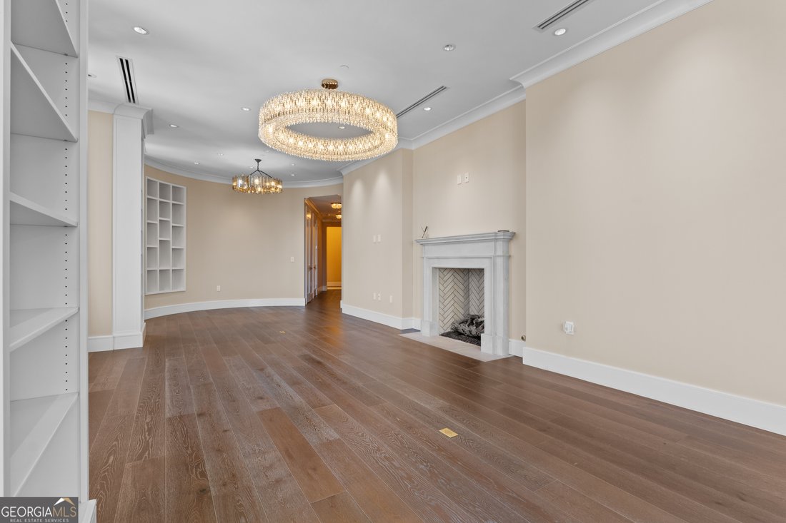 Condo in Atlanta, Georgia, United States 4 - 17415725