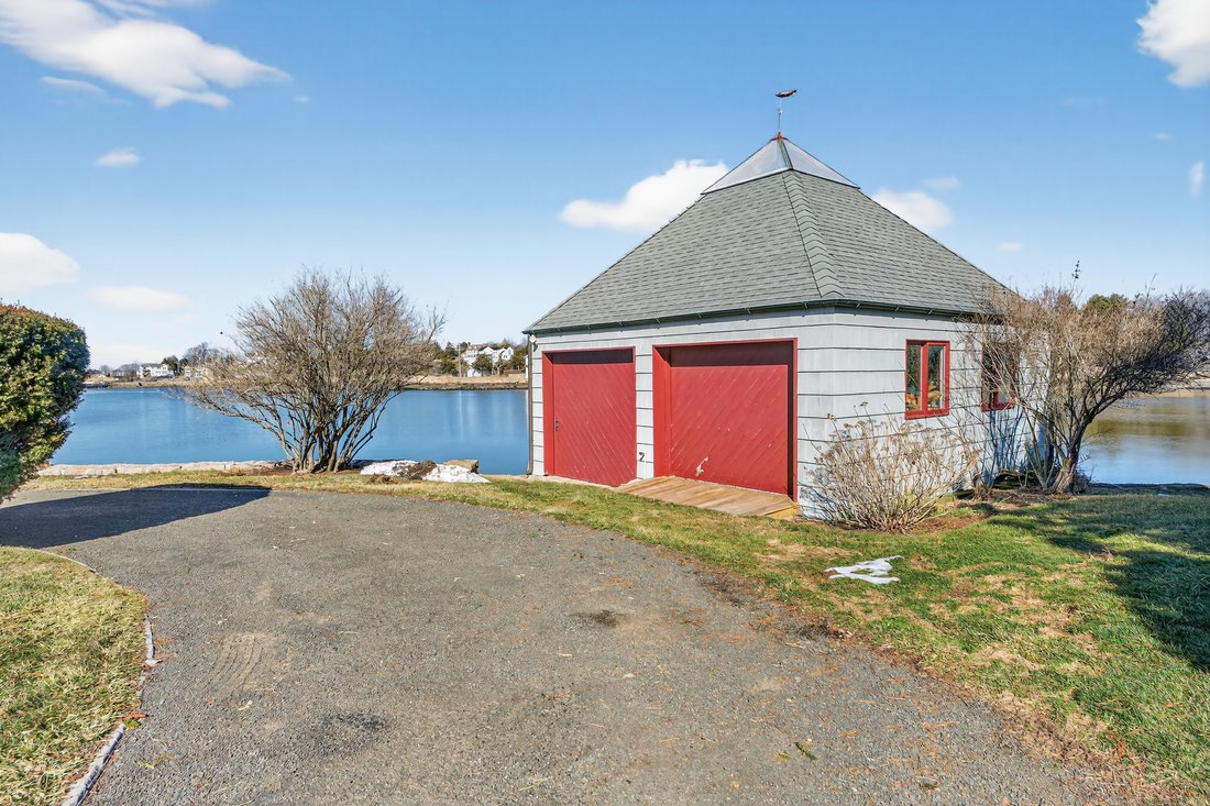 House in Guilford, Connecticut, United States 5 - 17407948