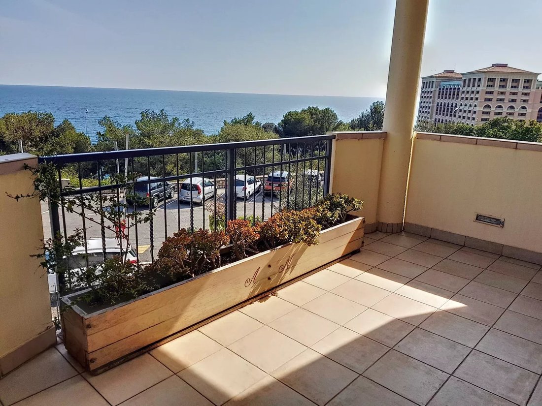 Apartment in Cabbe-Saint Roman, Roquebrune-Cap-Martin, France 2 - 17420899