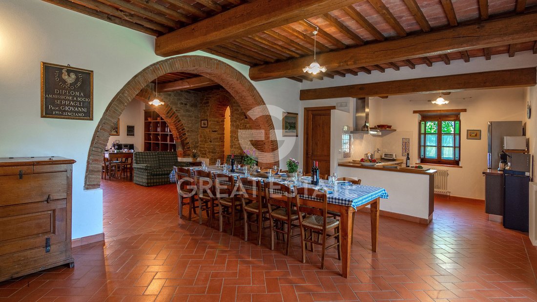 Estate in Bucine, Tuscany, Italy 2 - 17410969