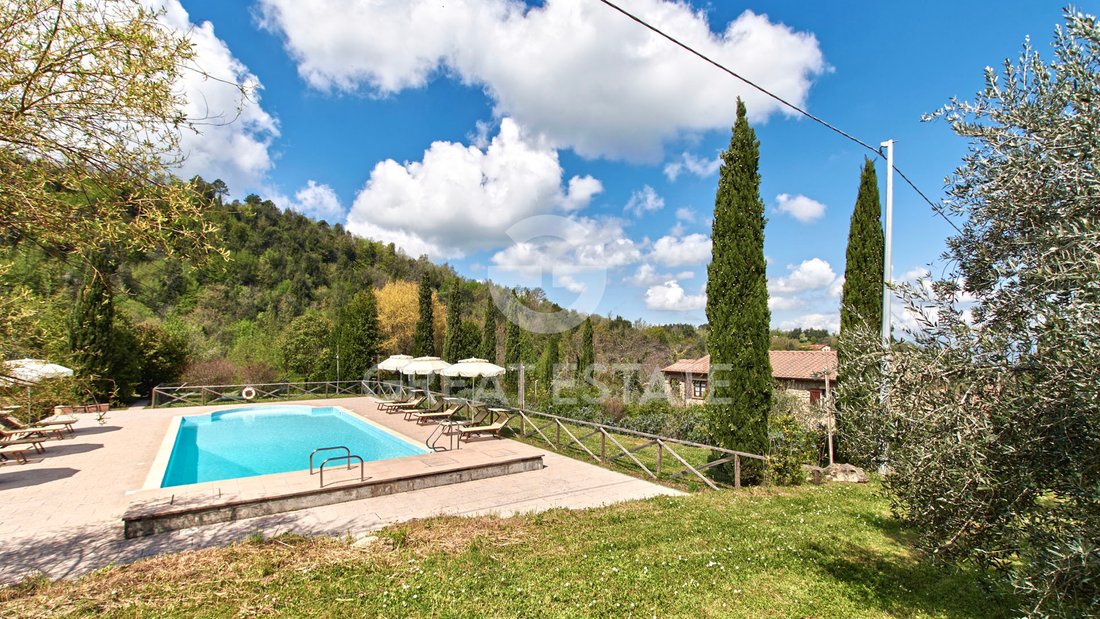 Estate in Chianni, Tuscany, Italy 3 - 17411059