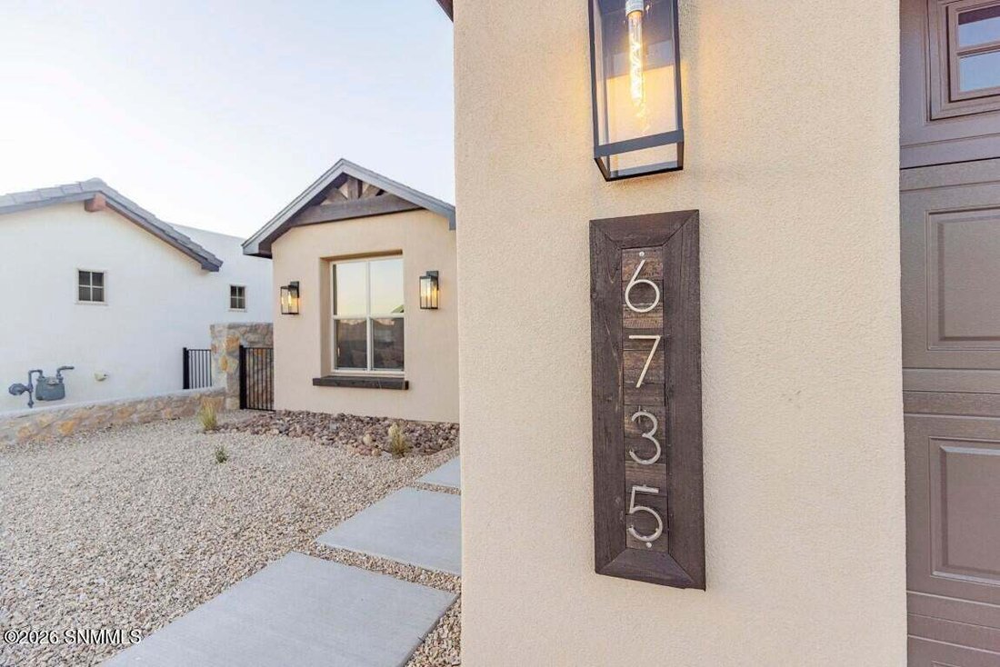 House in Las Cruces, New Mexico, United States 2 - 17409370