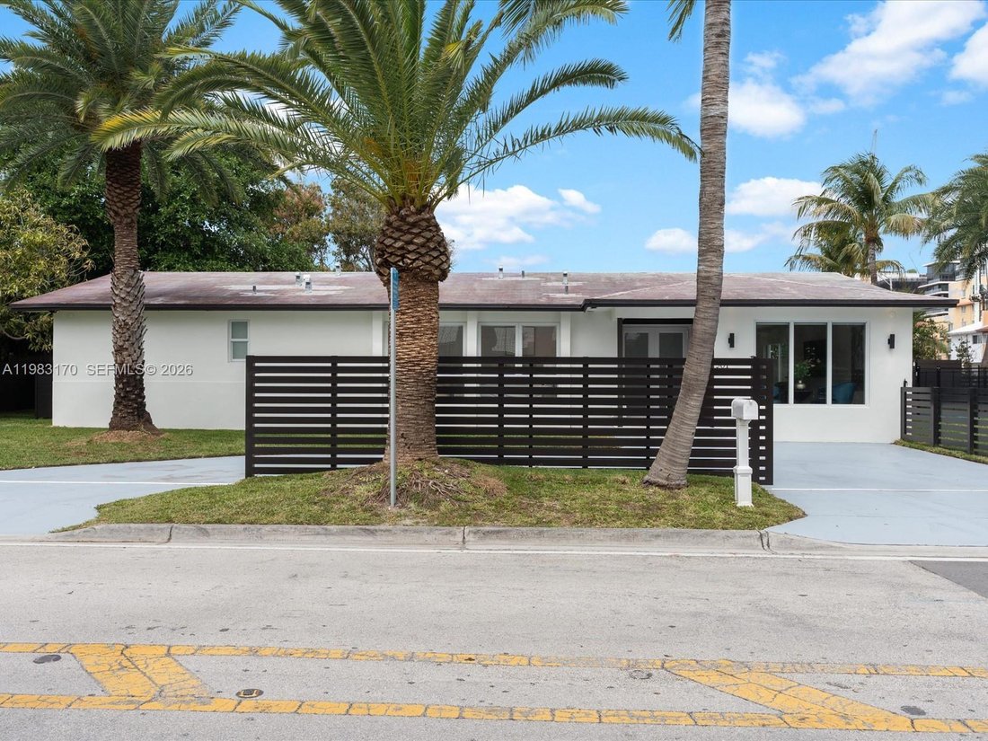 House in Bal Harbour, Florida, United States 3 - 17420598
