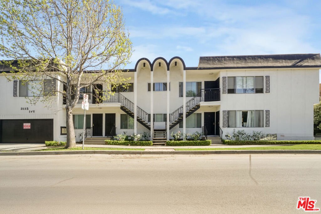 Los Angeles, California, United States 1 - 17420446