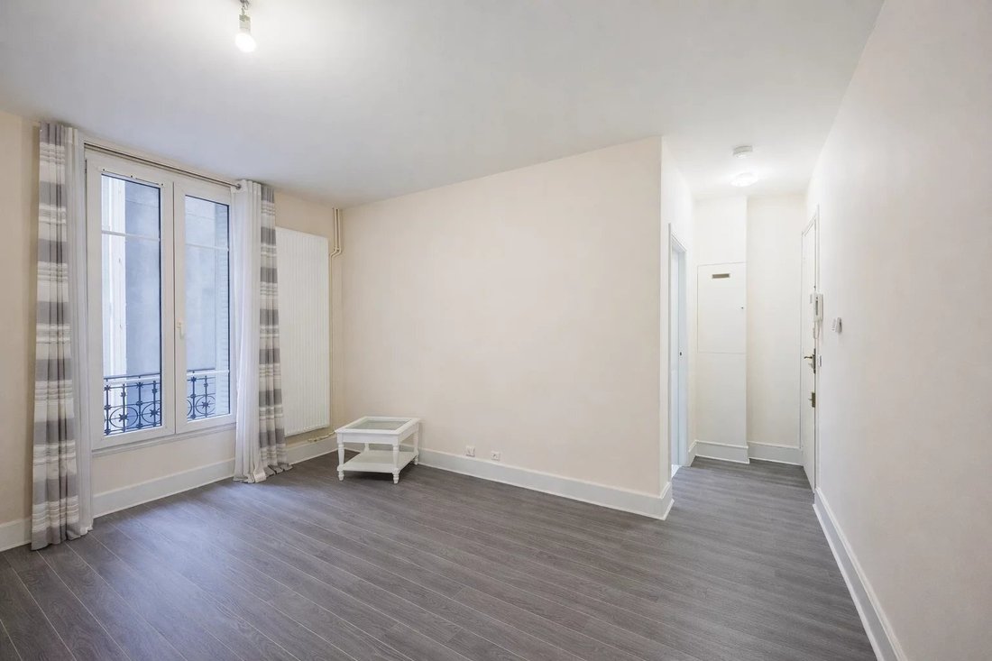 Apartment in Gros Caillou, Paris 7e Arrondissement, Paris 4 - 17416372