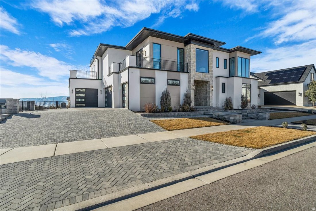 House in Orem, Utah, United States 2 - 17417255