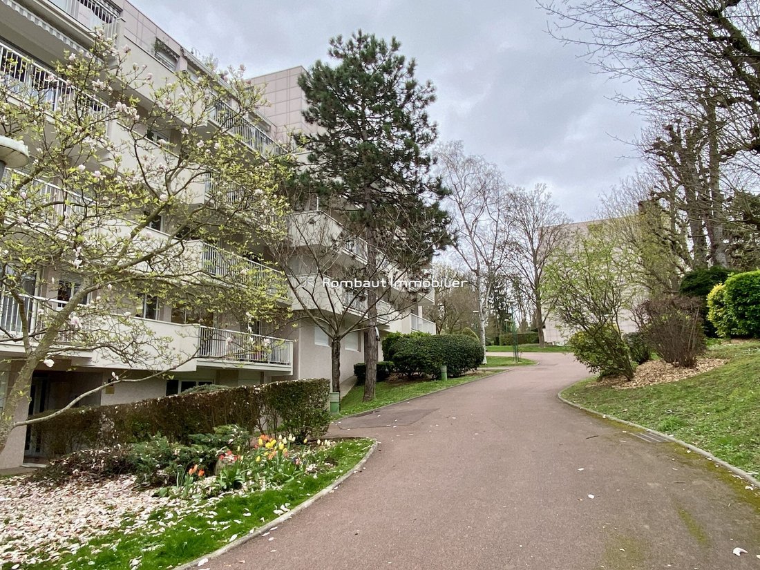 Apartment in Rueil sur Seine - Plaine - Gare, Rueil-Malmaison, France 1 - 17413126