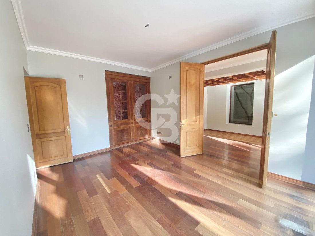 House in Lo Barnechea, Santiago Metropolitan Region, Chile 3 - 17420893