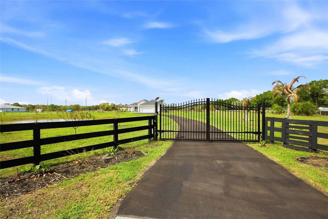 House in Myakka City, Florida, United States 3 - 17421568