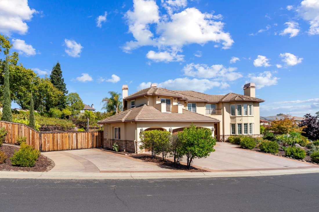 House in Folsom, California, United States 5 - 17411097