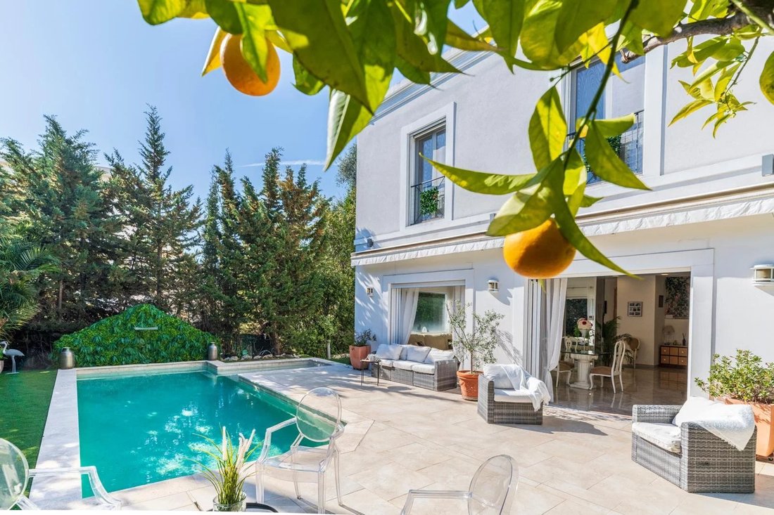 Villa in France 2 - 17416343