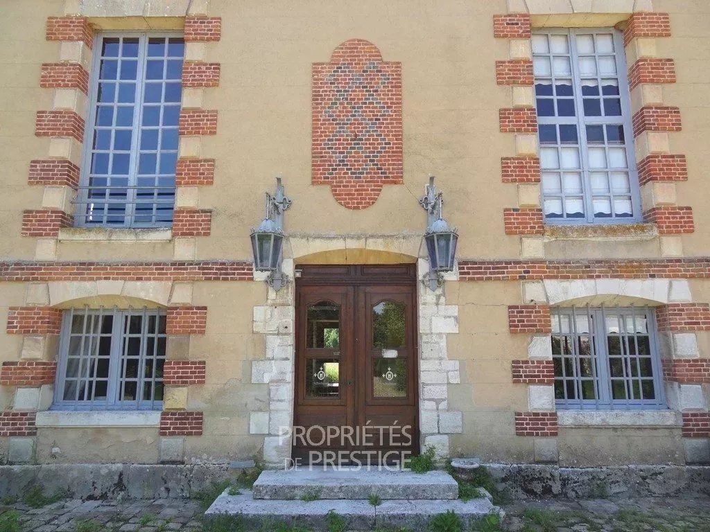 Castle in Perdreauville, Ile-de-France, France 4 - 12468362