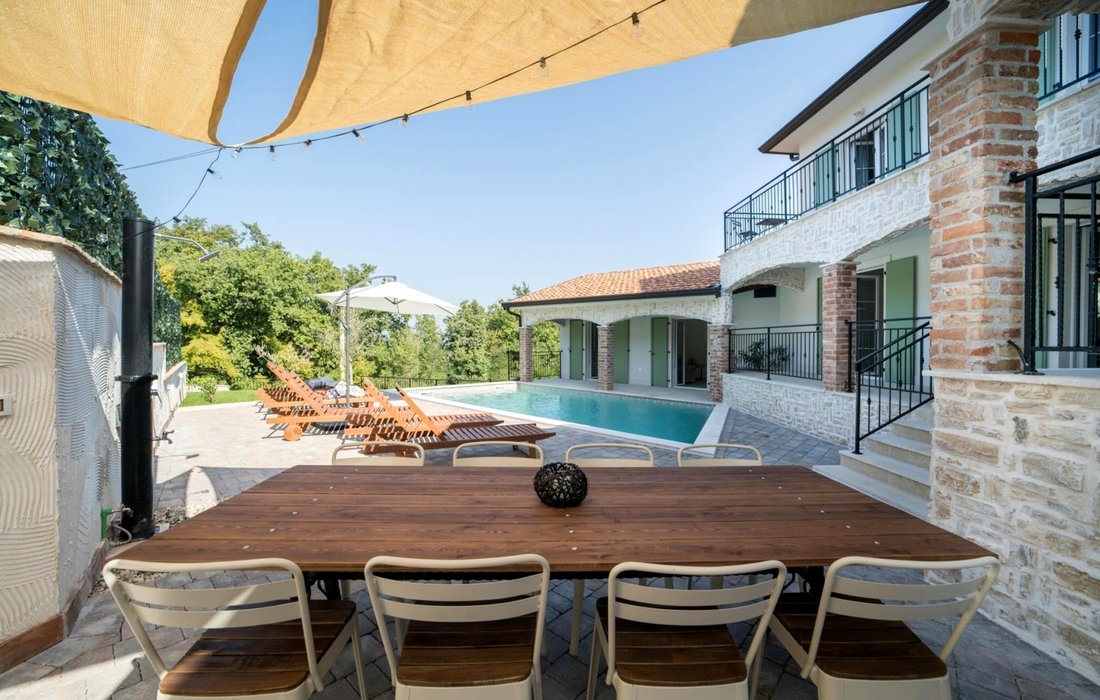 Villa in Vizinada, Istria County, Croatia 4 - 17408908
