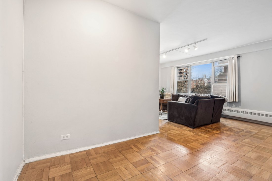Co Op in New York, New York, United States 2 - 17421275