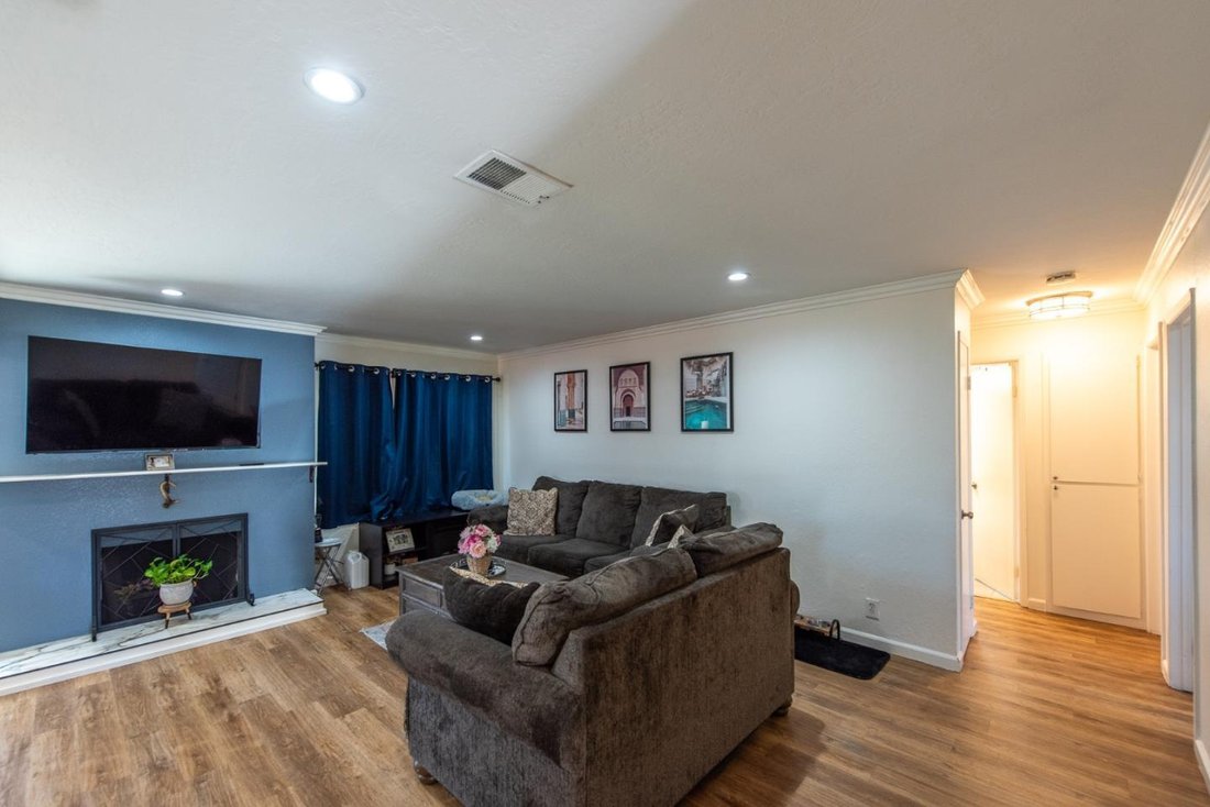 House in San Jose, California, United States 2 - 17410023