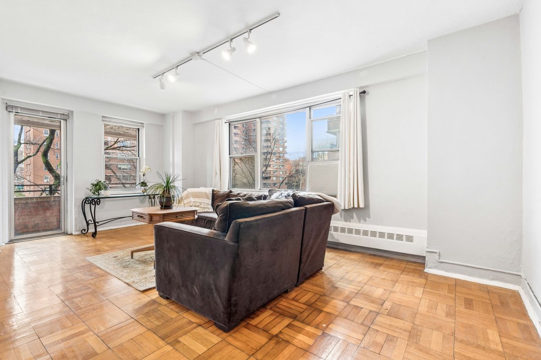 Co Op in New York, New York, United States 3 - 17421275
