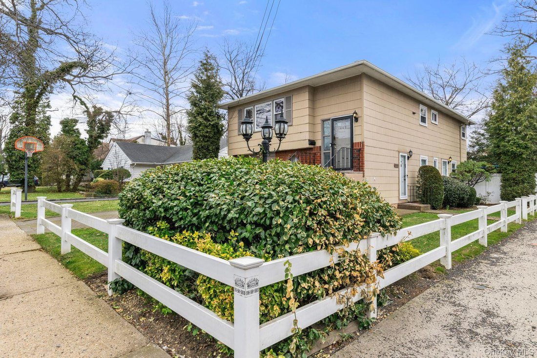 House in Woodmere, New York, United States 3 - 17420449