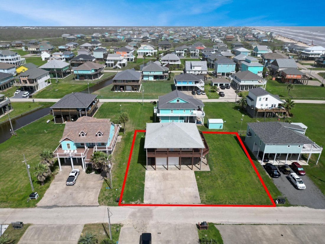 House in Bolivar Peninsula, Texas, United States 2 - 17410920