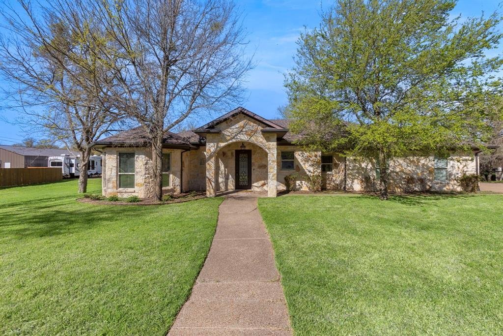 House in Elm Mott, Texas, United States 1 - 17417504
