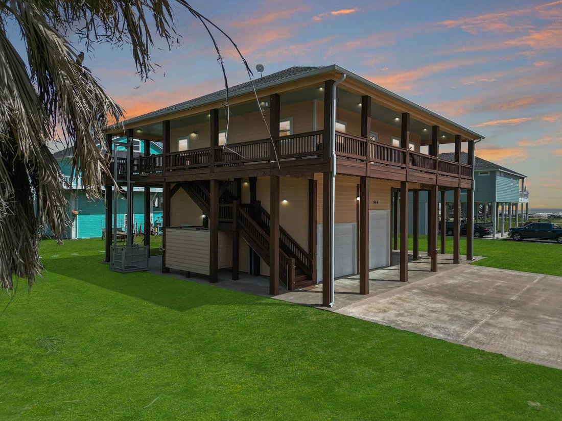 House in Bolivar Peninsula, Texas, United States 1 - 17410920
