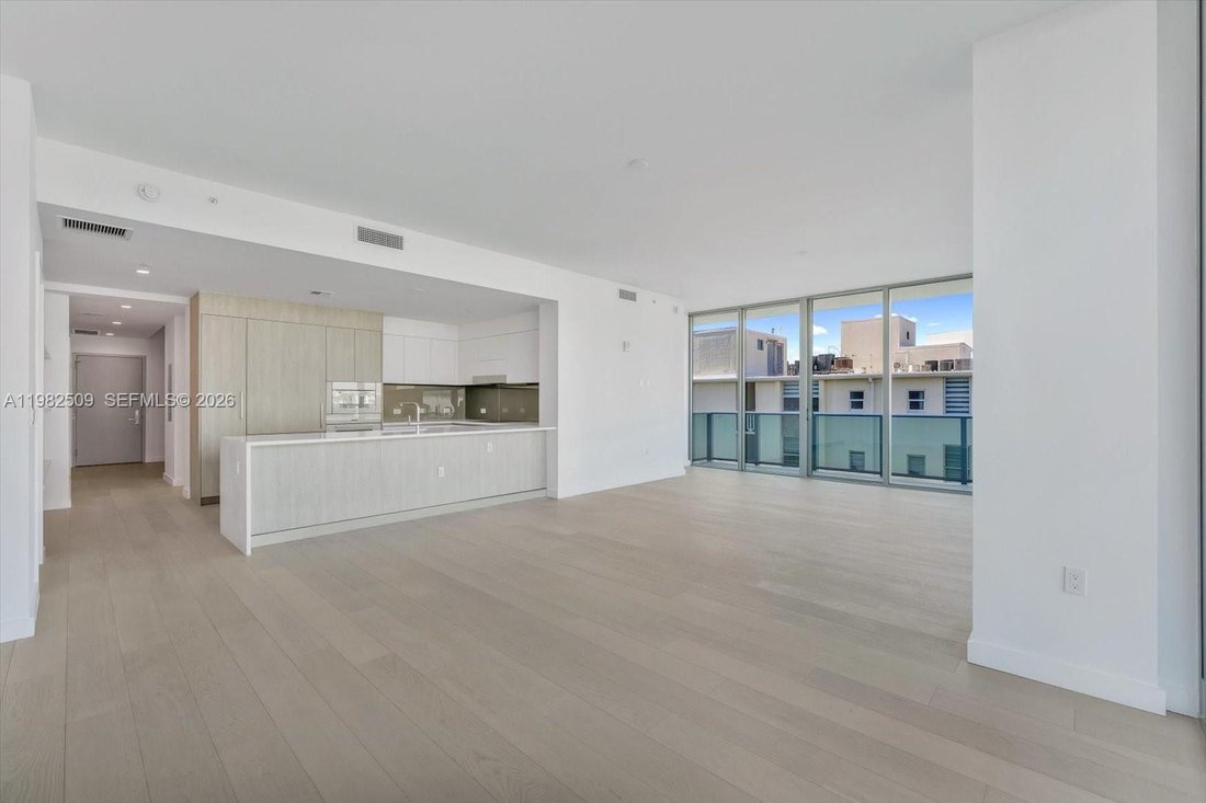 Condo in Bal Harbour, Florida, United States 3 - 17409660