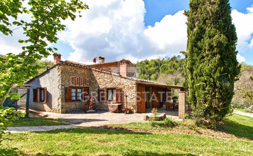 Anwesen in Chianni, Toskana, Italien 1