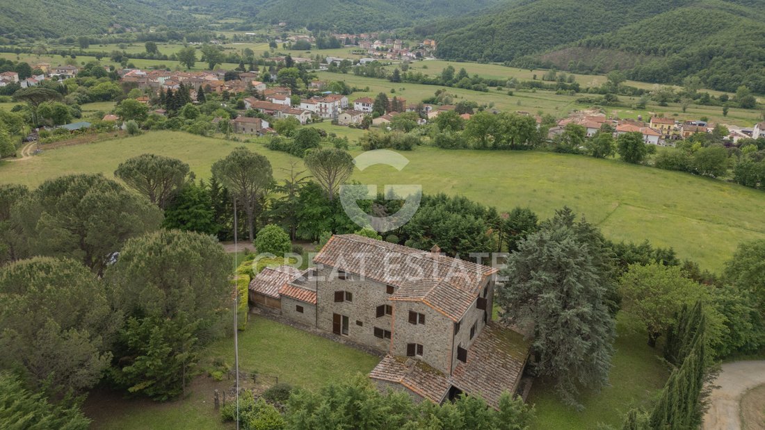 Estate in Center, Cortona, Tuscany 1 - 14332937