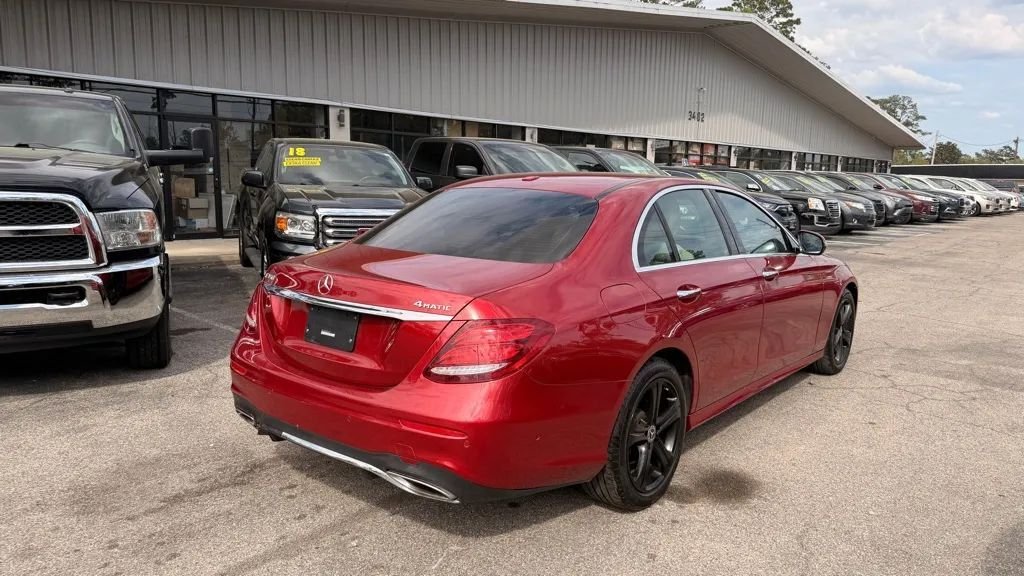 Sedan in Tallahassee, FL, United States 5 - 17419883