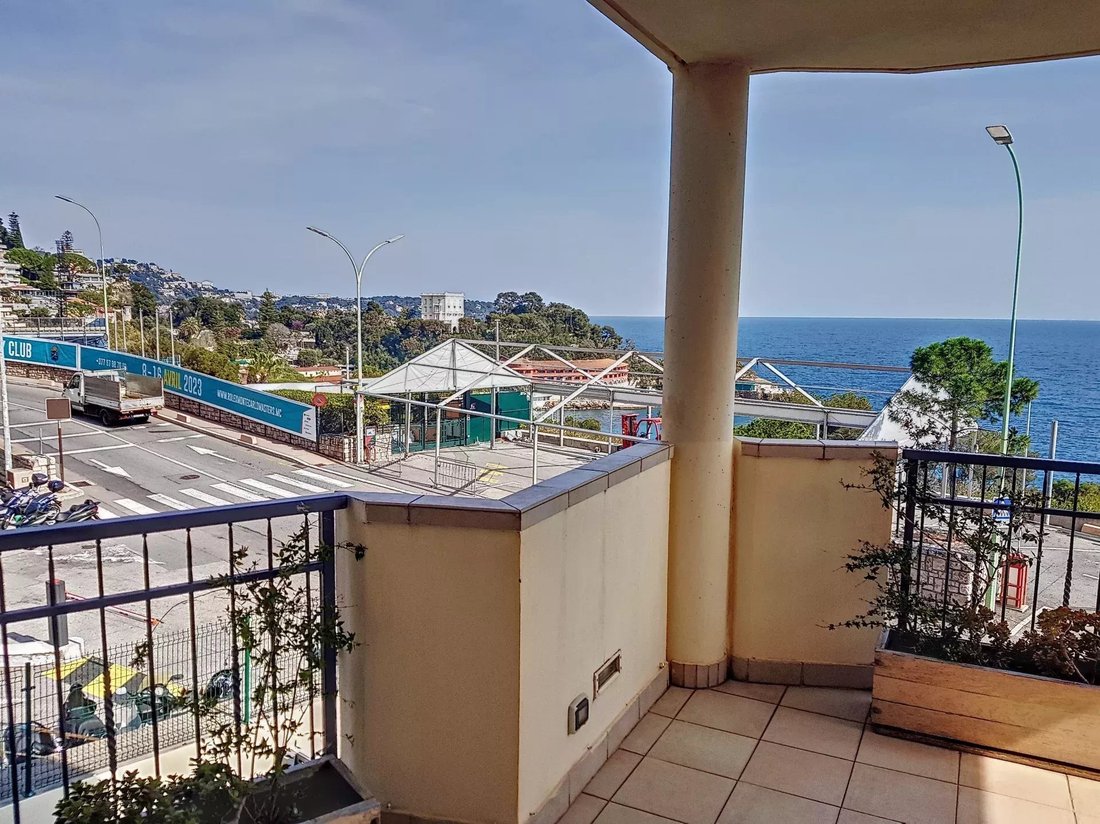 Apartment in Cabbe-Saint Roman, Roquebrune-Cap-Martin, France 1 - 17420899