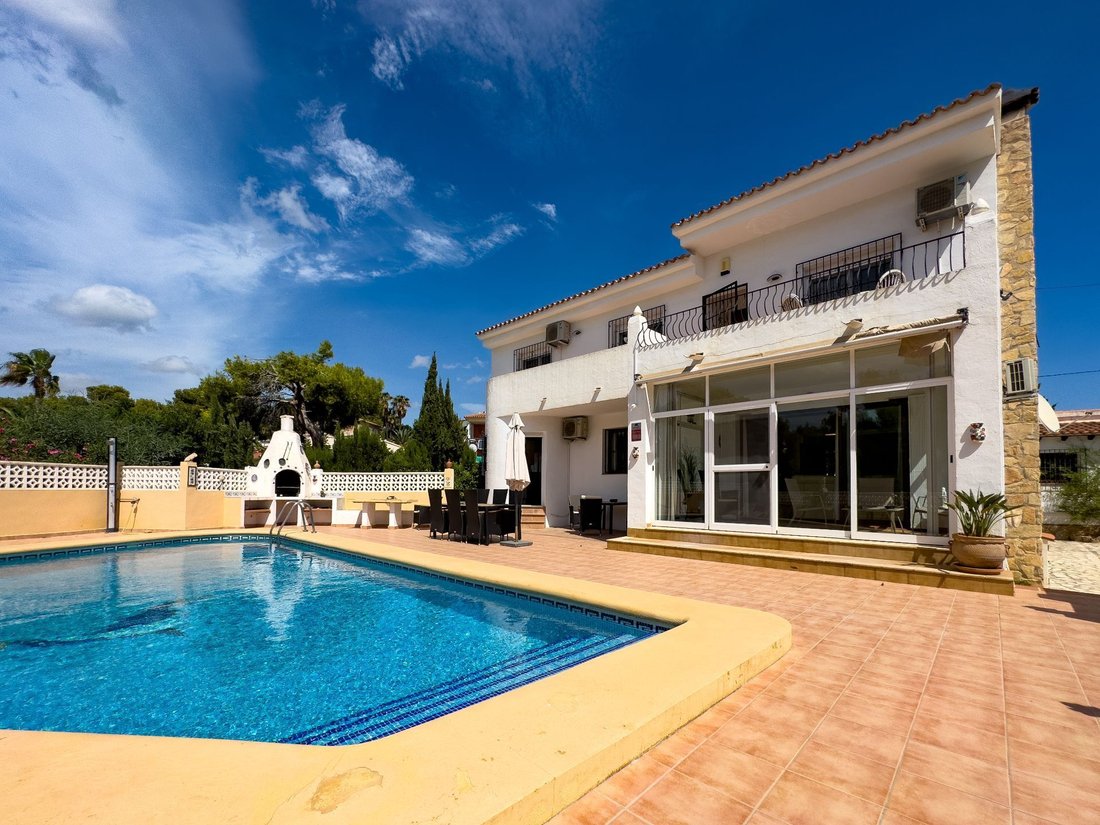 Chalet in Calp / Calpe, Valencian Community, Spain 5 - 17412080
