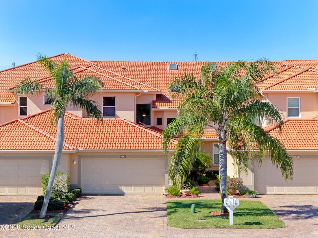 Townhouse in Indian Harbour Beach, Florida, United States 2 - 17410135