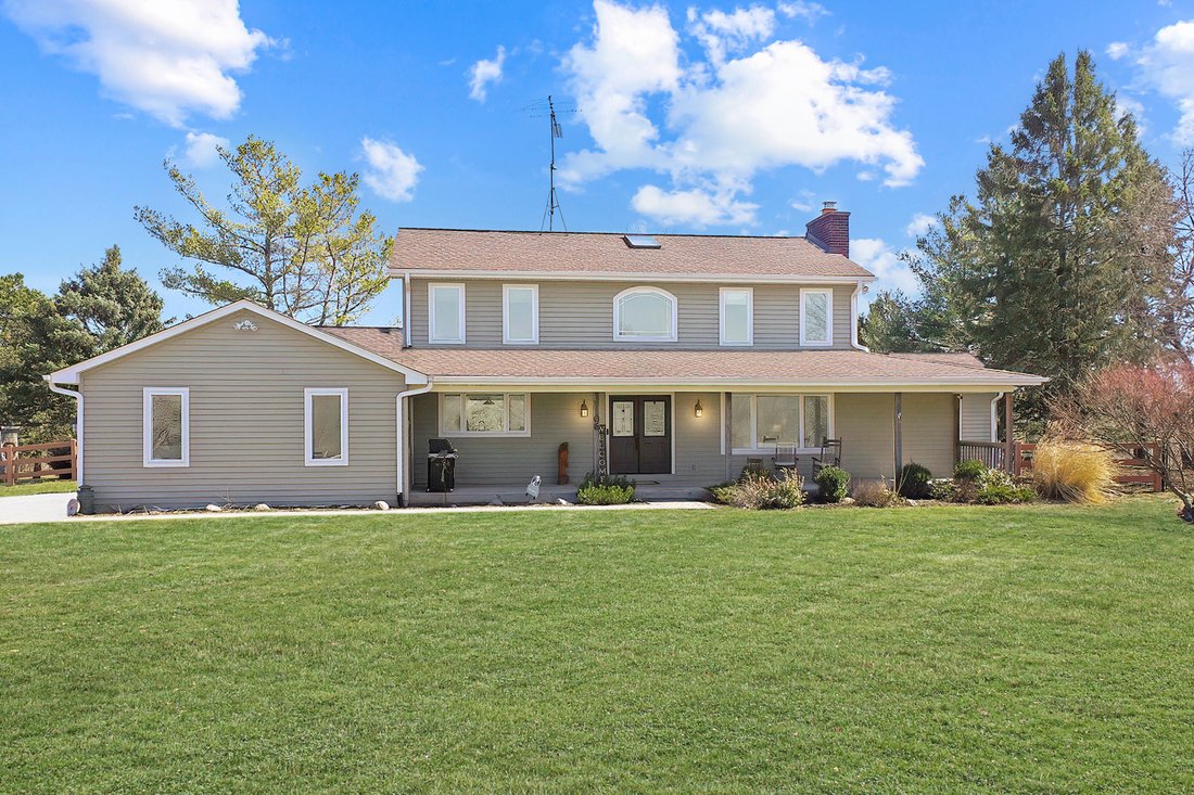 House in Fox Lake, Illinois, United States 3 - 17421217