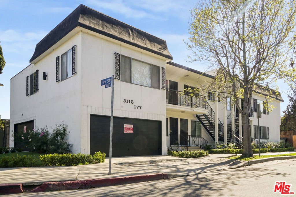 Los Angeles, California, United States 5 - 17420446