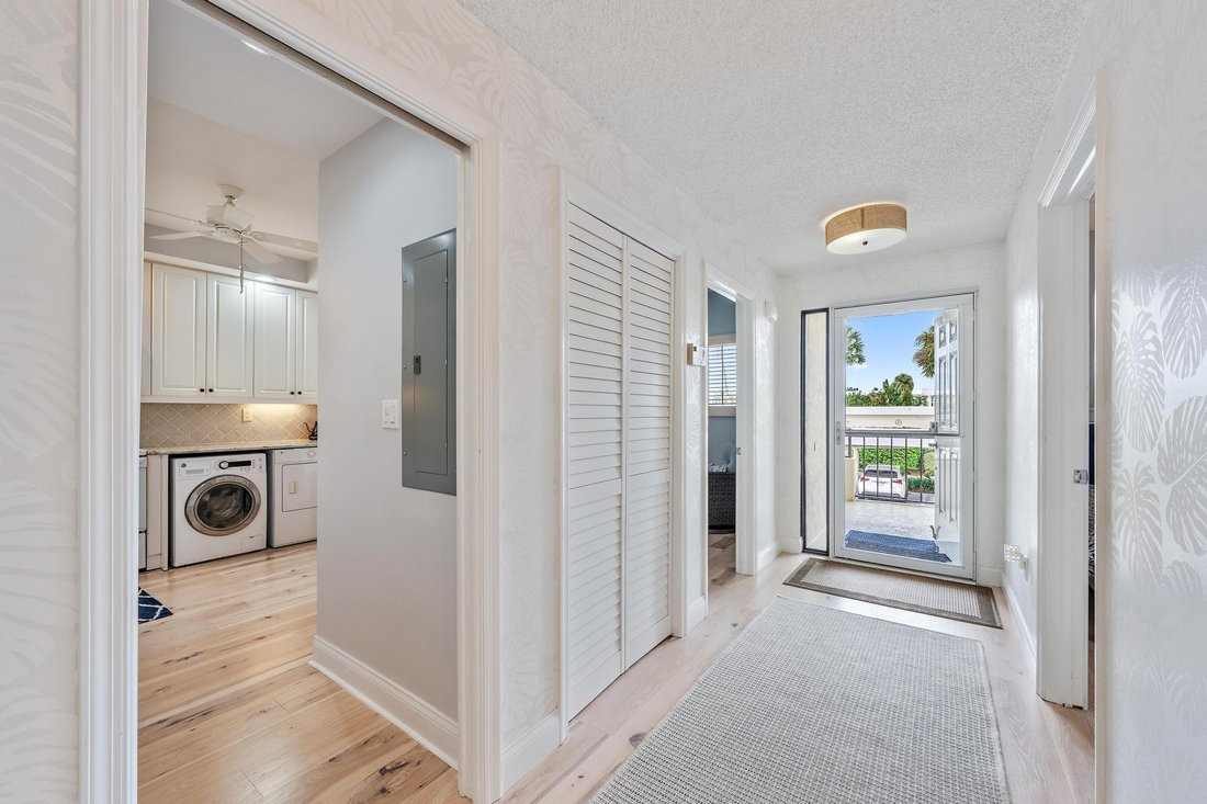 Condo in North Palm Beach, Florida, United States 2 - 17403403