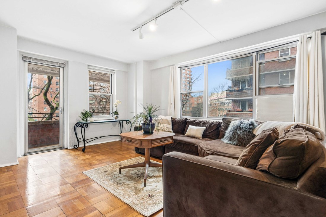 Co Op in New York, New York, United States 4 - 17421275