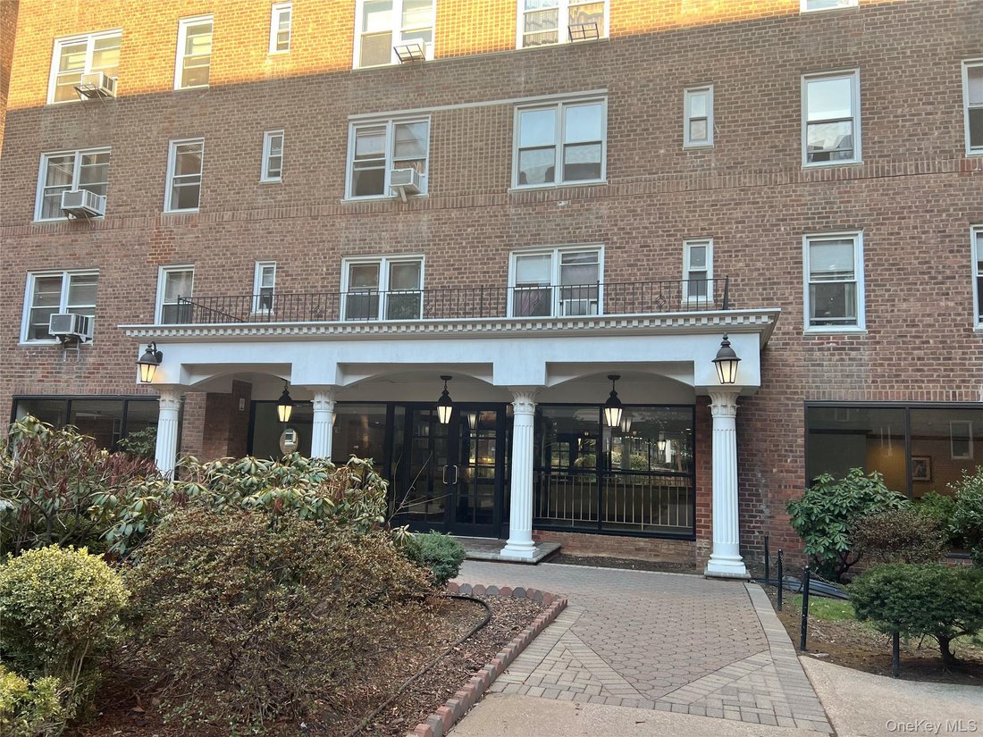 Co Op in New York, New York, United States 1 - 17408277