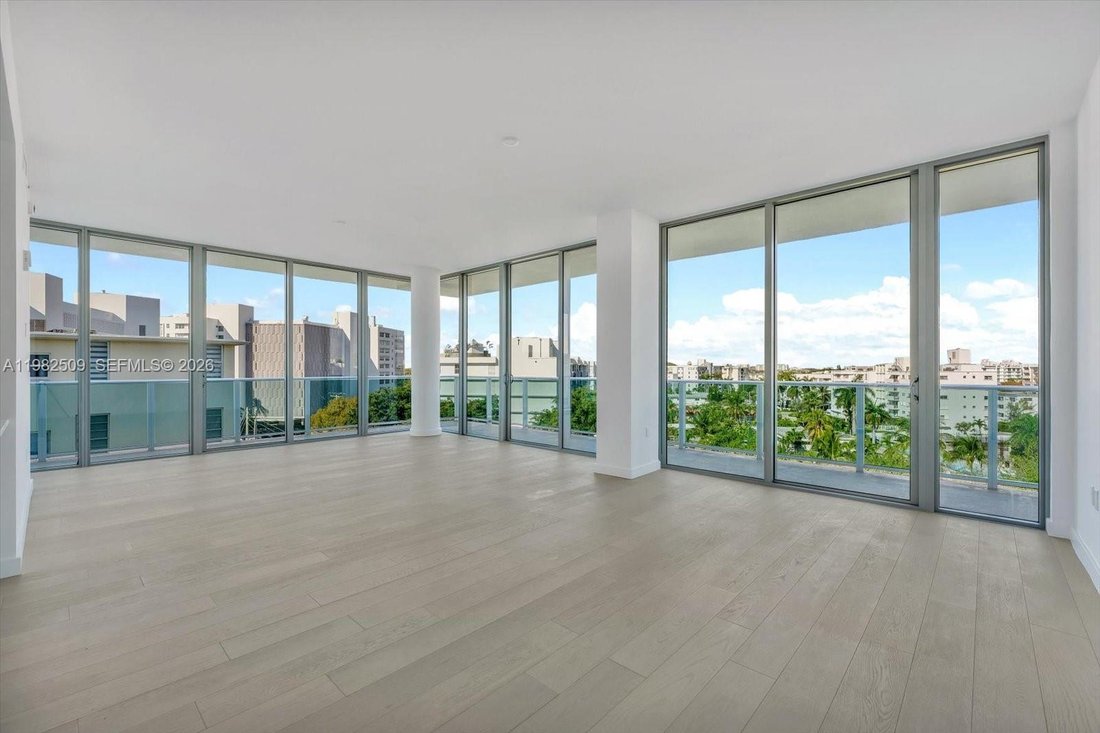 Condo in Bal Harbour, Florida, United States 2 - 17409660