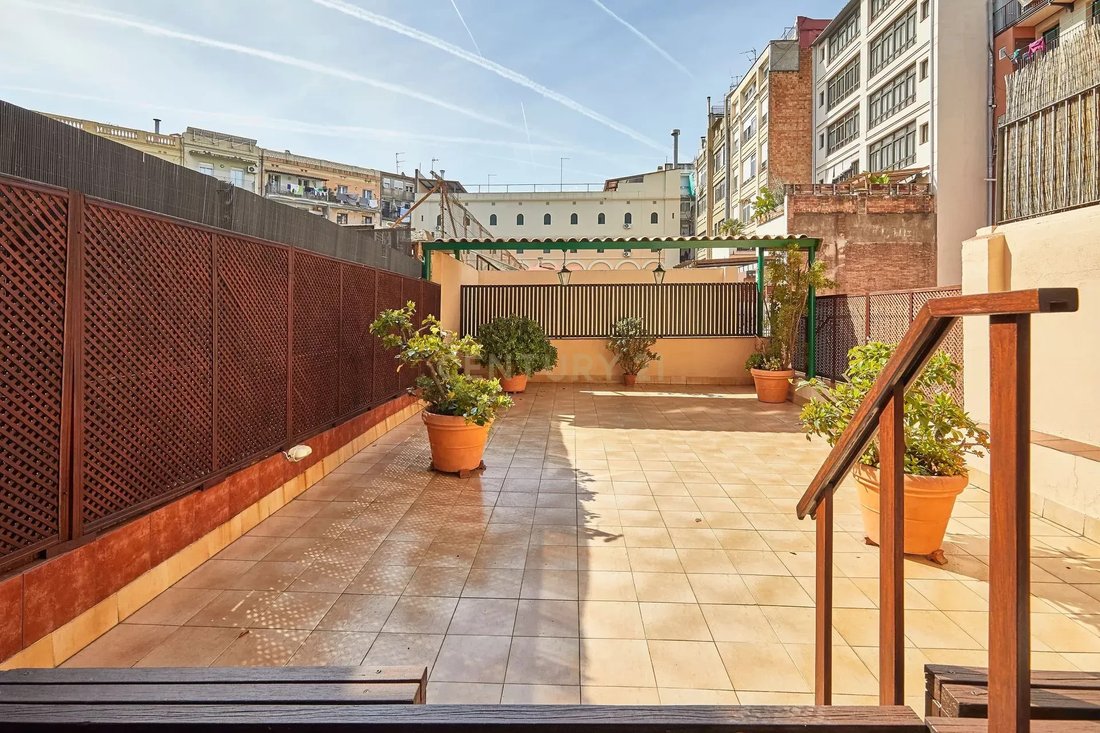 Apartment in Eixample, Barcelona, Spain 1 - 17411590