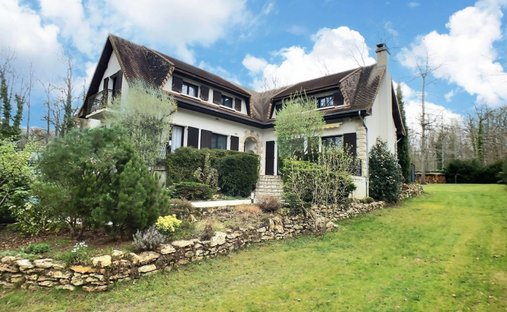 Maison à Bullion, Île-de-France, France 1