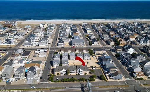 Condo in Seaside Heights, New Jersey, United States 1