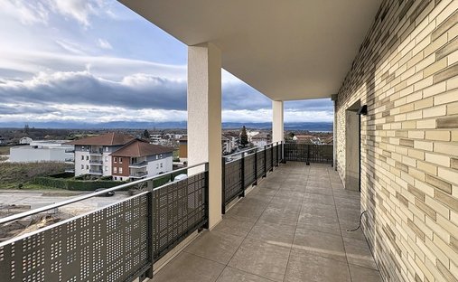 Apartment in Sciez, Auvergne-Rhône-Alpes, France 1